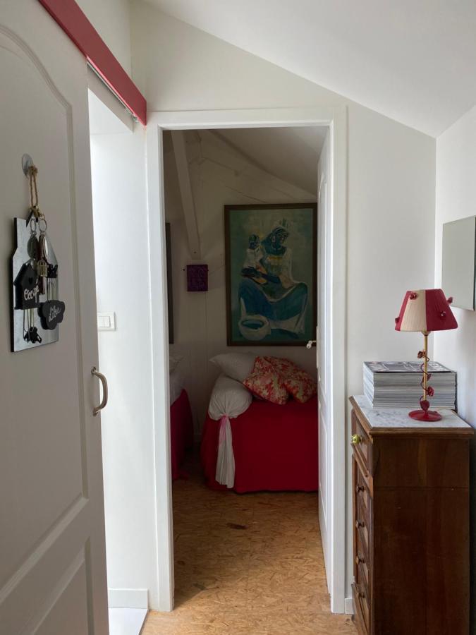 شقة لاكانو  في Le Loft Au-Dessus Des Pins المظهر الخارجي الصورة